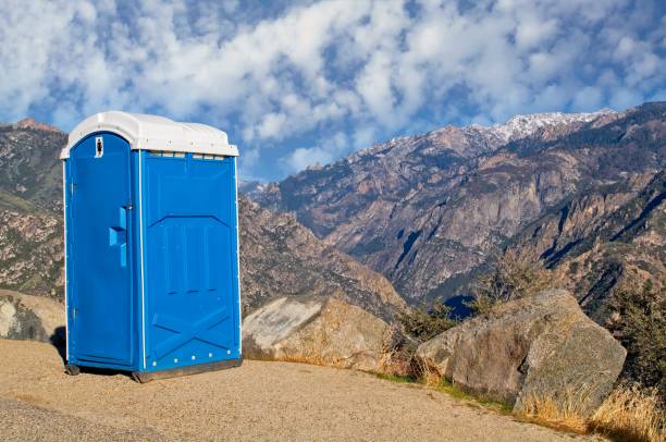 Best Temporary restroom rental  in Minneola, FL