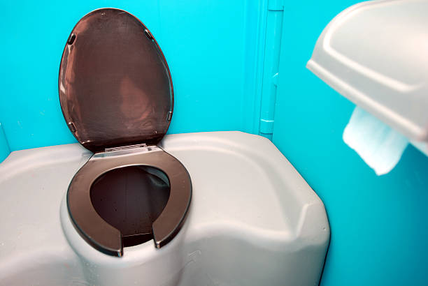 Best Sanitation services for porta potties  in Minneola, FL