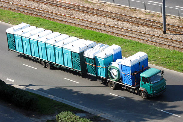 Best Portable toilet rental cost  in Minneola, FL